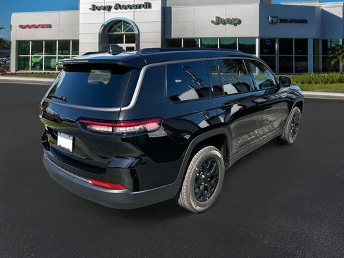 New 2026 Jeep Grand Cherokee L 4WD image 7