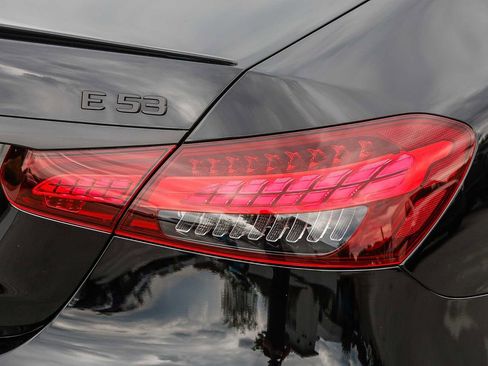 Certified 2022 Mercedes-Benz E 53 AMG 4MATIC Sedan image 8