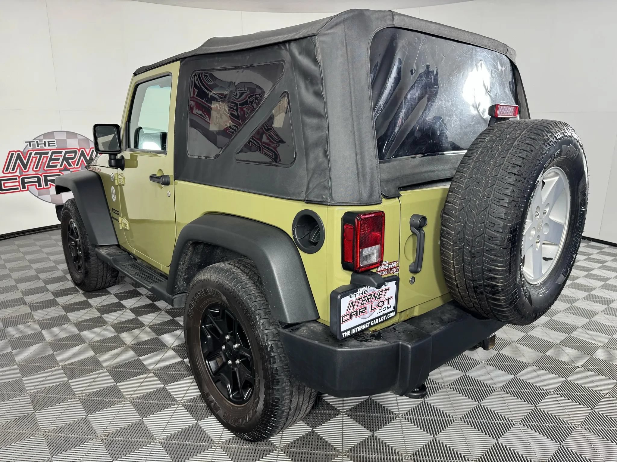 Used 2013 Jeep Wrangler Sport AWD/4WD image 22