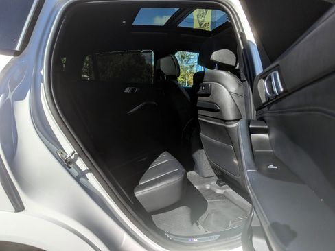 Used 2023 BMW X6 M50i w/ Executive Package image 39