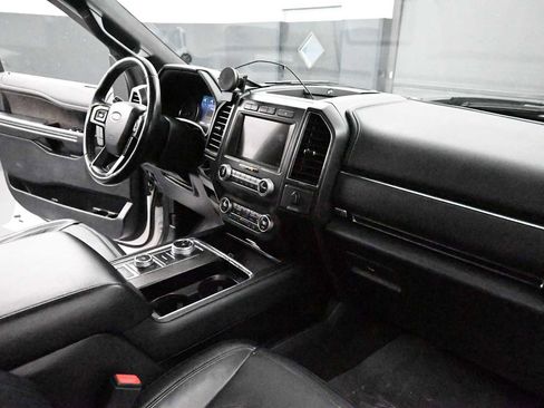 Used 2019 Ford Expedition Max Limited w/ Equipment Group 301A AWD/4WD image 30