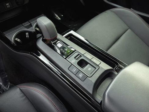 Certified 2023 Toyota Prius Prime FWD image 17
