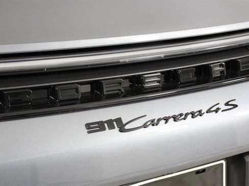 New 2026 Porsche 911 Carrera 4S image 22