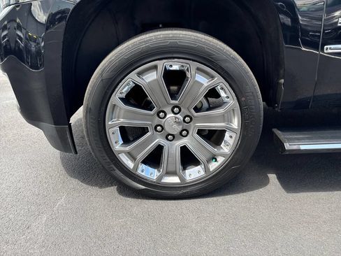 Used 2016 GMC Yukon XL Denali w/ Open Road Package AWD/4WD image 26