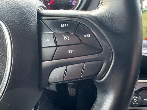 Used 2017 Dodge Challenger R/T Scat Pack image 27