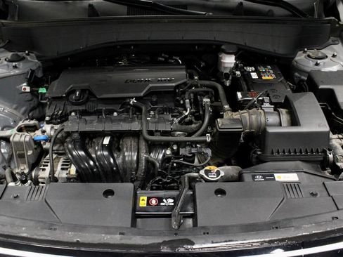 Used 2025 Hyundai Kona SEL FWD image 16