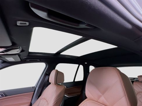 New 2026 BMW X5 xDrive40i w/ Climate Comfort Package image 14
