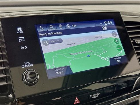 Used 2020 Honda Pilot Touring image 7