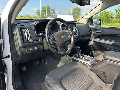 Used 2021 Chevrolet Colorado LT w/ LT Convenience Package AWD/4WD image 19