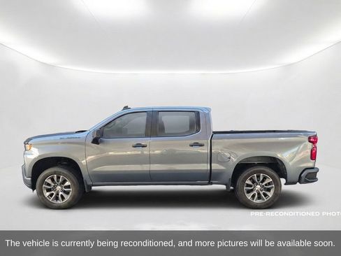 Used 2021 Chevrolet Silverado 1500 Custom RWD image 9