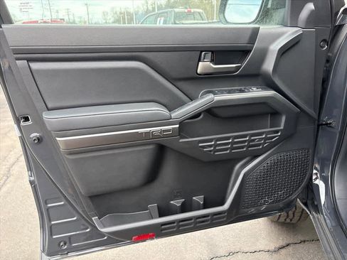 New 2025 Toyota Tacoma TRD Off-Road image 20