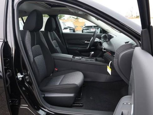 New 2026 Nissan Sentra SV image 25