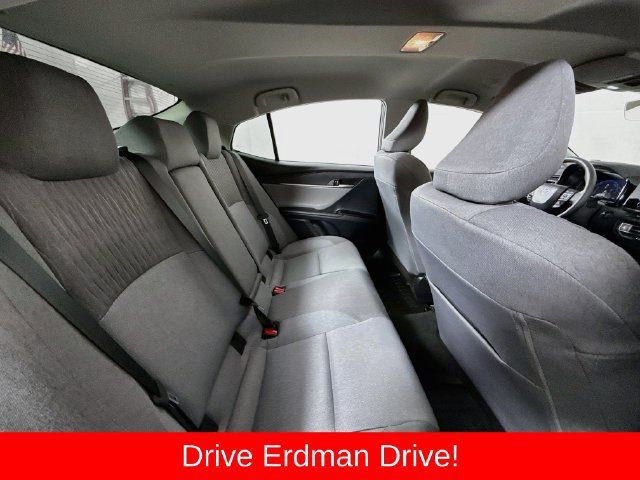 Used 2026 Toyota Camry LE FWD image 28