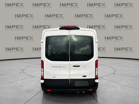 Used 2021 Ford Transit 350 XLT RWD image 4