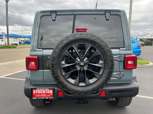 Used 2025 Jeep Wrangler Backcountry 4xe AWD/4WD image 11