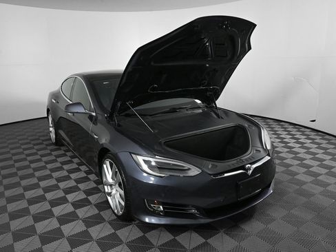 Used 2021 Tesla Model S Long Range AWD/4WD image 30