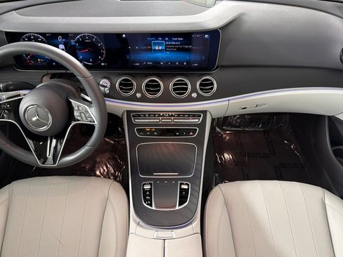 Used 2023 Mercedes-Benz E 350 Sedan image 12