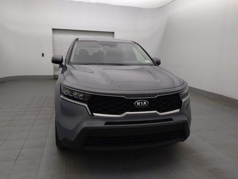Used 2021 Kia Sorento LX image 14