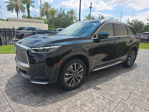 Certified 2026 INFINITI QX60 Luxe w/ Cargo Package FWD image 5
