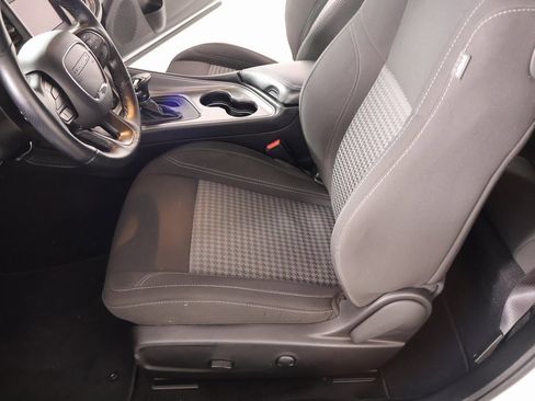 Used 2023 Dodge Challenger SXT w/ Blacktop Package image 11