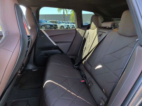 Certified 2024 BMW iX xDrive50 image 30