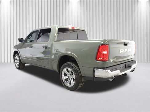 Used 2026 RAM 1500 Big Horn AWD/4WD image 5