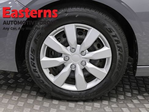 Used 2024 Nissan Sentra S FWD image 31