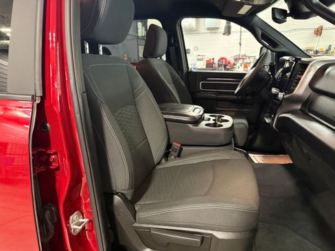 Used 2026 RAM 2500 Big Horn AWD/4WD image 10