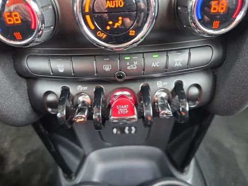 Used 2015 MINI Cooper S image 28