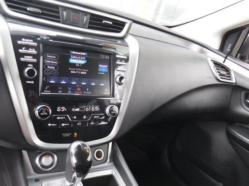 Used 2023 Nissan Murano SV image 21