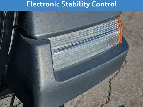 Used 2023 Jeep Wrangler Unlimited w/ Convenience Group image 13