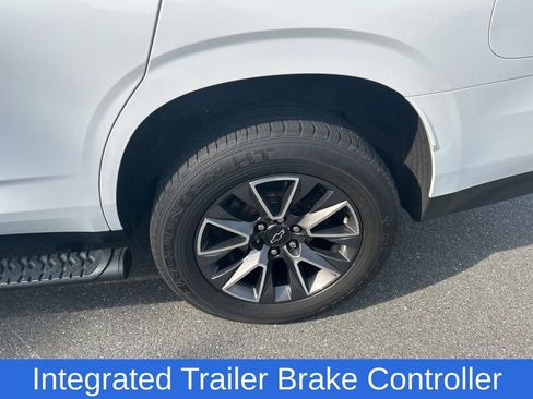 Used 2022 Chevrolet Tahoe Z71 w/ Luxury Package image 25