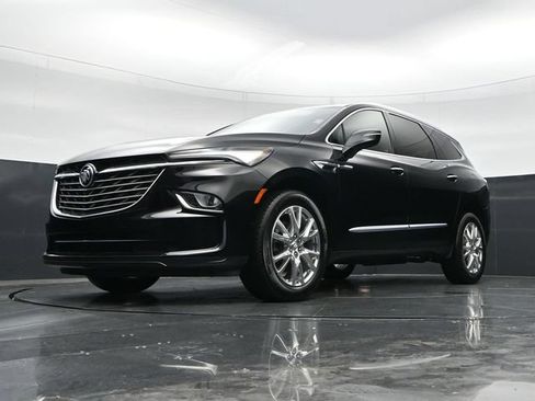 Used 2023 Buick Enclave Essence w/ Experience Buick Package FWD image 45