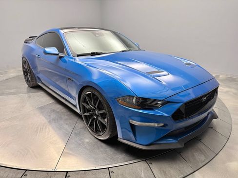 Used 2019 Ford Mustang GT Premium w/ Equipment Group 401A RWD image 3