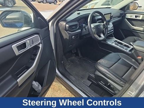 Used 2023 Ford Explorer XLT w/ Equipment Group 202A image 22