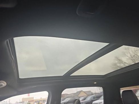 Used 2022 RAM 1500 Laramie w/ Sport Appearance Package image 9