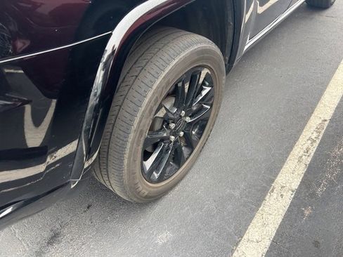 Used 2021 Jeep Grand Cherokee Laredo X image 10