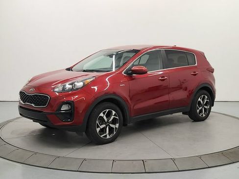 Used 2022 Kia Sportage LX AWD/4WD image 3