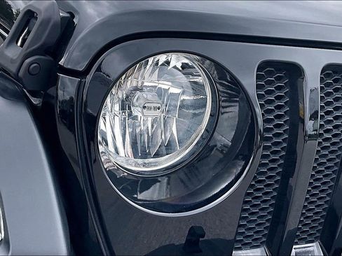 Used 2020 Jeep Wrangler Unlimited Sport S AWD/4WD image 30
