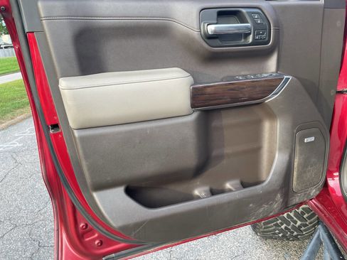 Used 2019 GMC Sierra 1500 SLT w/ SLT Premium Package image 19