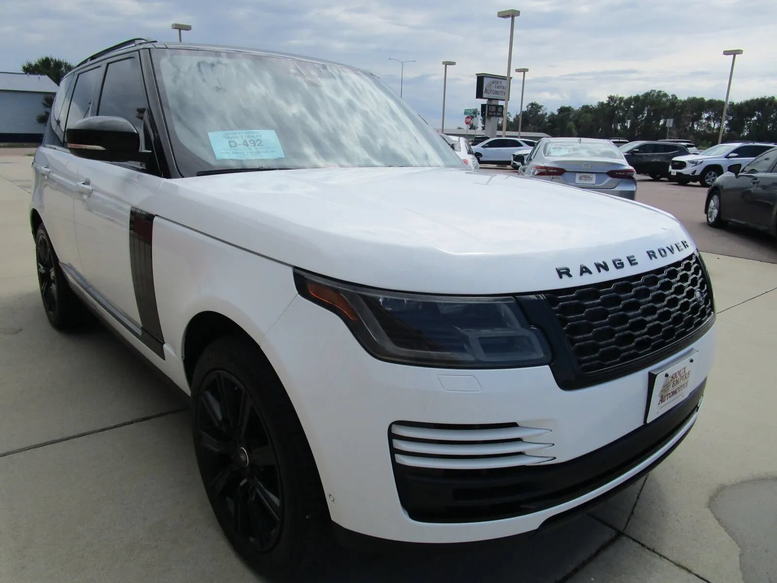 Used 2020 Land Rover Range Rover HSE AWD/4WD image 7