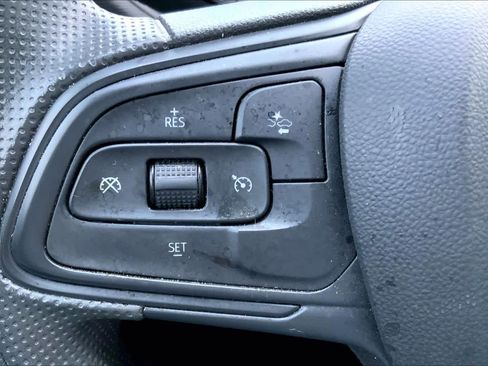 Used 2024 Buick Envista Preferred w/ Advanced Safety Package image 20