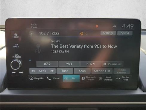 Used 2023 Honda Pilot Touring image 13