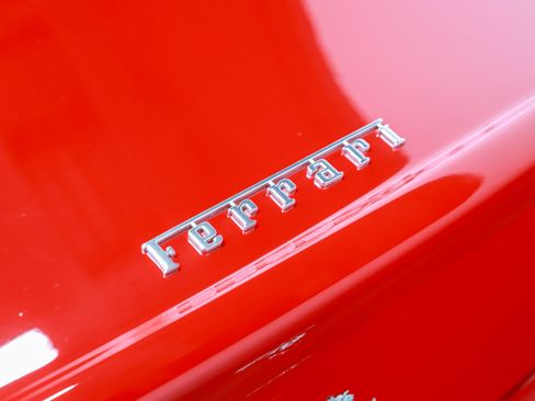 Used 2000 Ferrari 550 Maranello Coupe RWD image 22