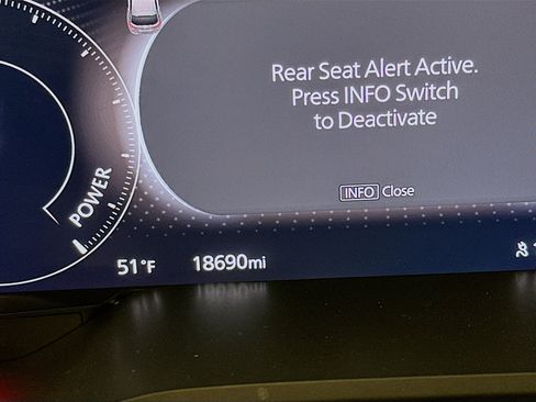 Used 2024 MAZDA CX-90 Plug-In Hybrid w/ Premium Pkg image 19