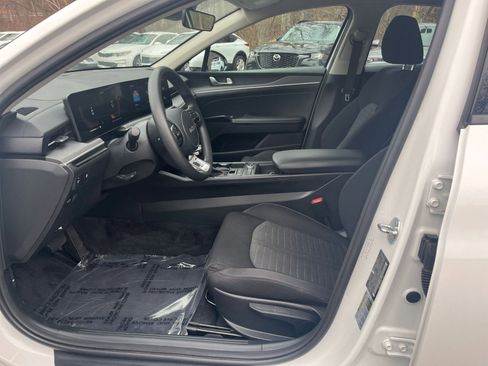 Used 2025 Kia K5 LXS image 23