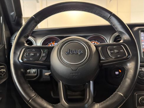 Used 2021 Jeep Wrangler Sport AWD/4WD image 23