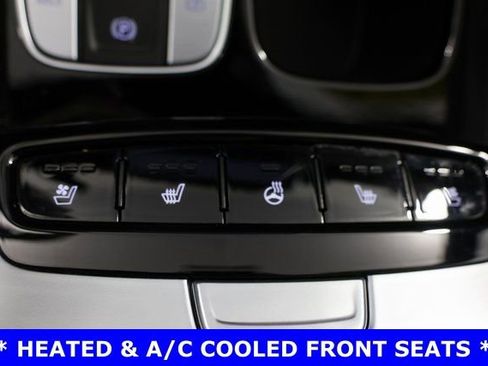 Certified 2024 Hyundai Santa Cruz Limited image 15