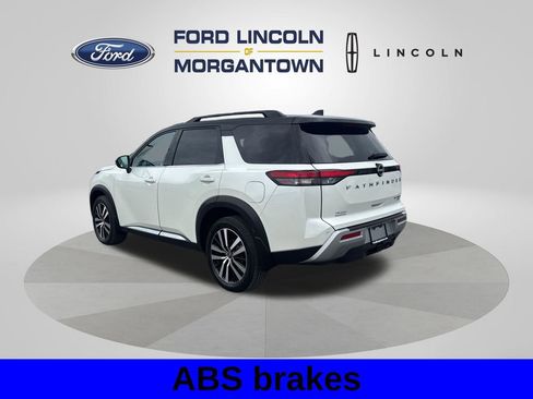 Used 2023 Nissan Pathfinder Platinum AWD/4WD image 15