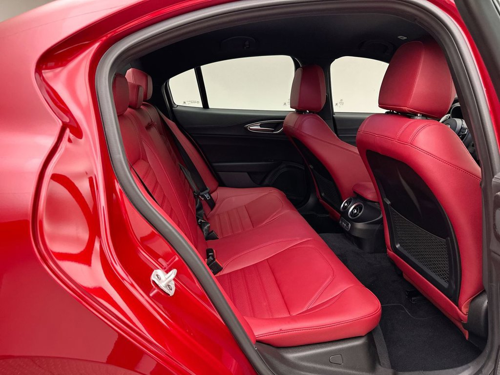 Used 2024 Alfa Romeo Giulia Quadrifoglio RWD image 19